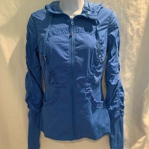 Lululemon blue reversible jacket